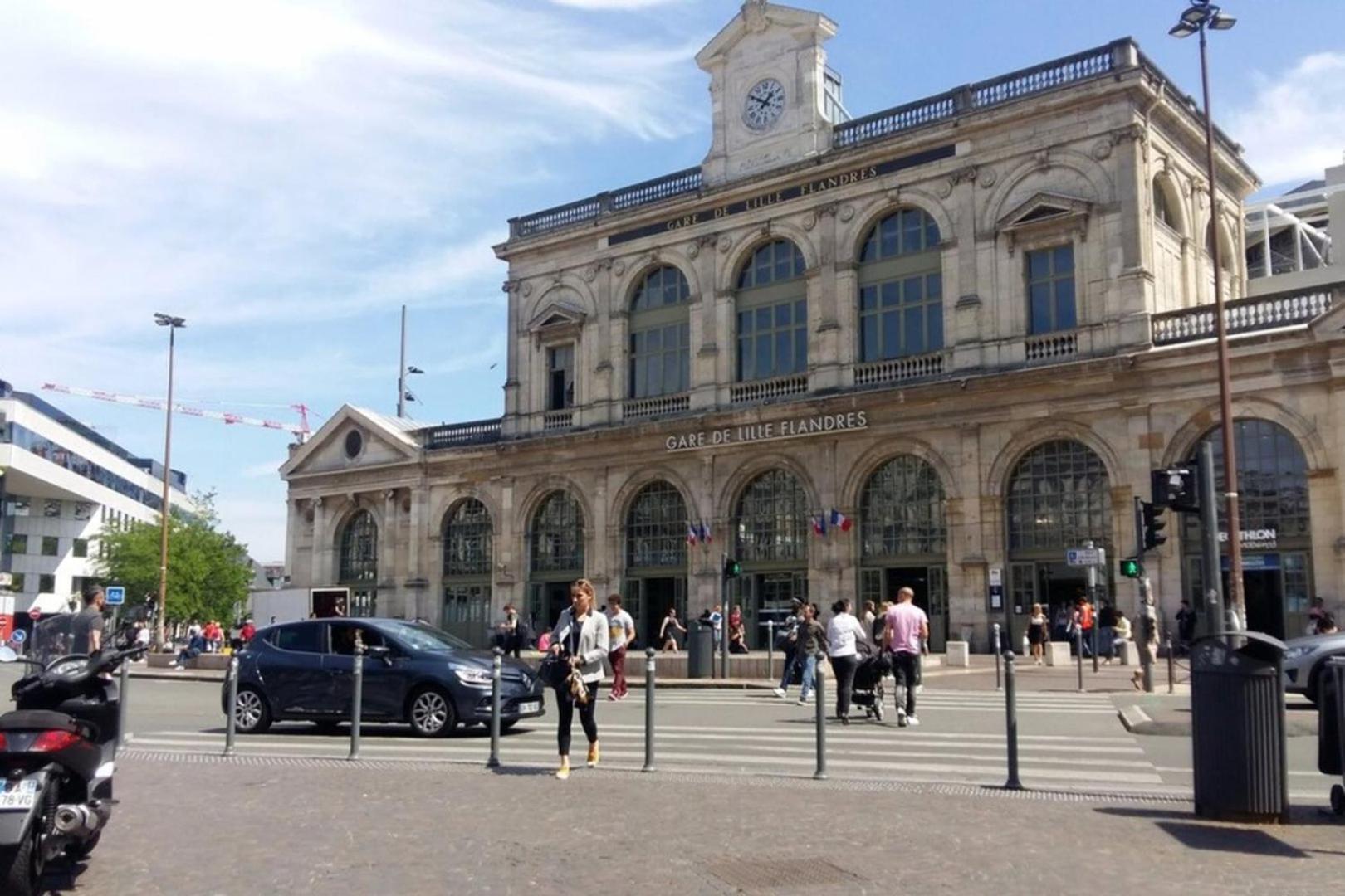 Vieux Lille - Large Modern And Functional Studio Екстериор снимка